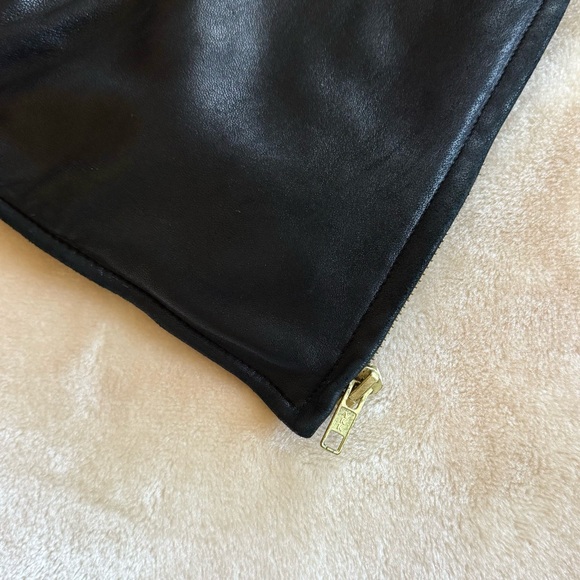 Men's Vintage Black Leather Jacket - Picture 6 of 8